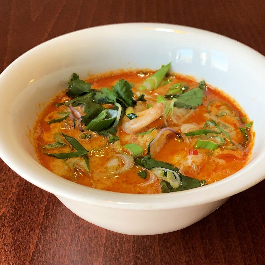 KREVETOVÁ TOM YUM