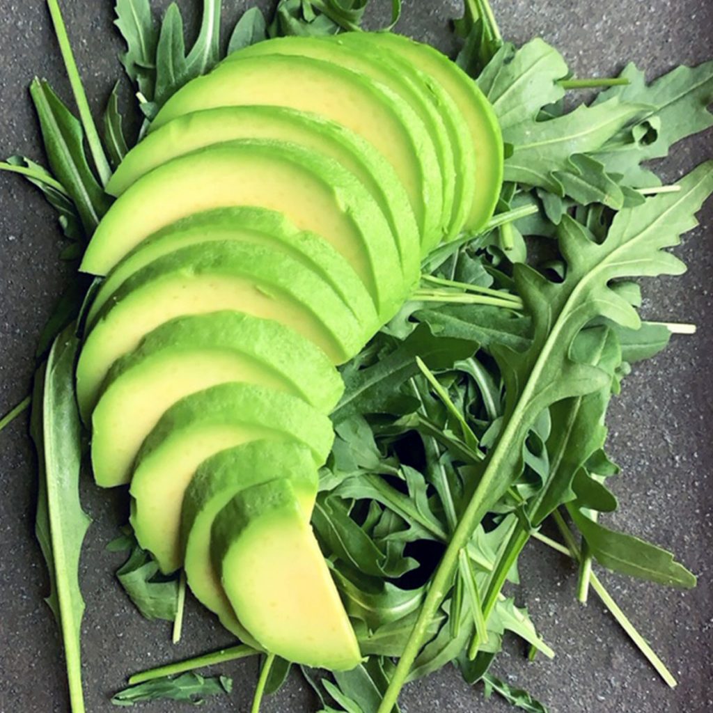 SASHIMI AVOKÁDO
